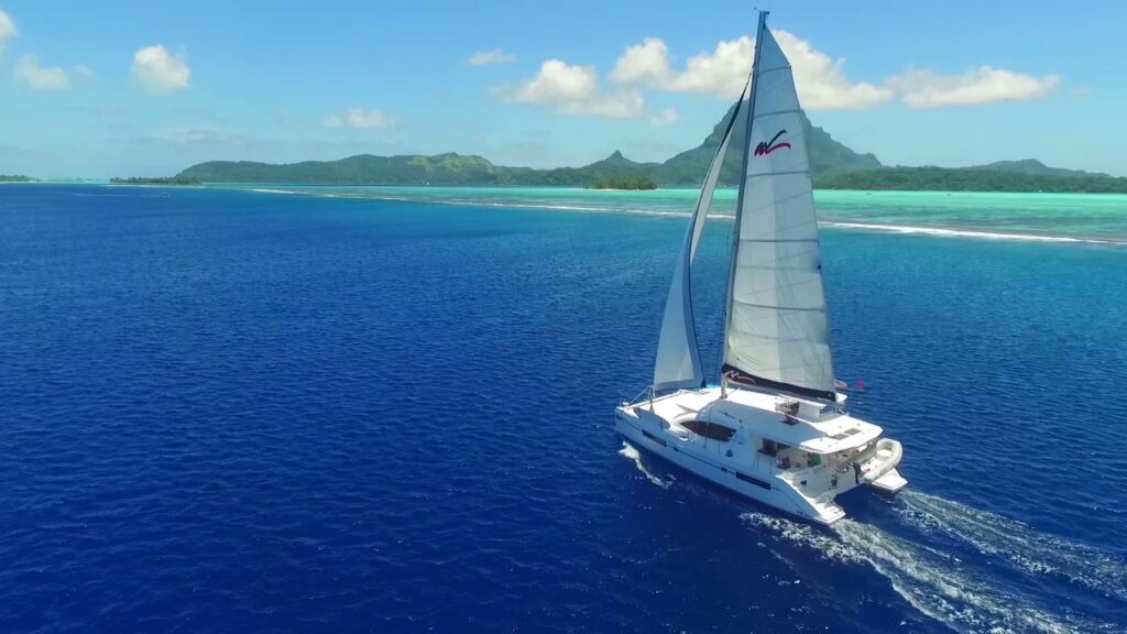 Yachting in the Pacific Ocean